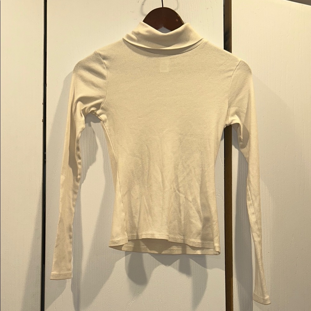 Cream Turtleneck Long Sleeve Top